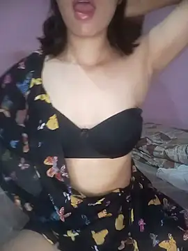 Snapshot of Noughty_girl00 chatting on 9, 7, 2026 Noughty girl00 online show from 9, 7, 2026