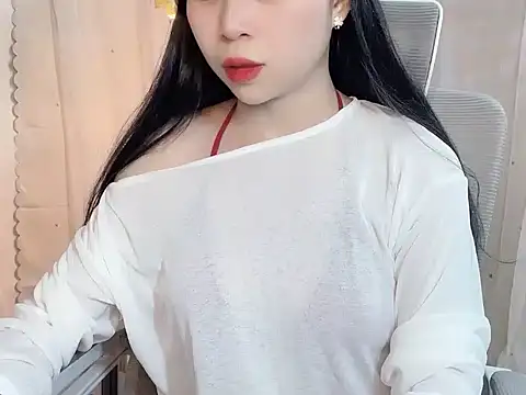 -Naomii  online show from 27, 5, 2026