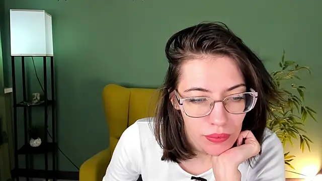 eva sicret online show from 4, 6, 2026