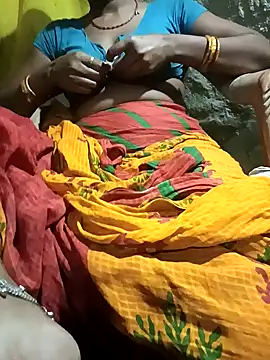 Snapshot of maliska-rani chatting on 3, 7, 2026 maliska-rani online show from 3, 7, 2026