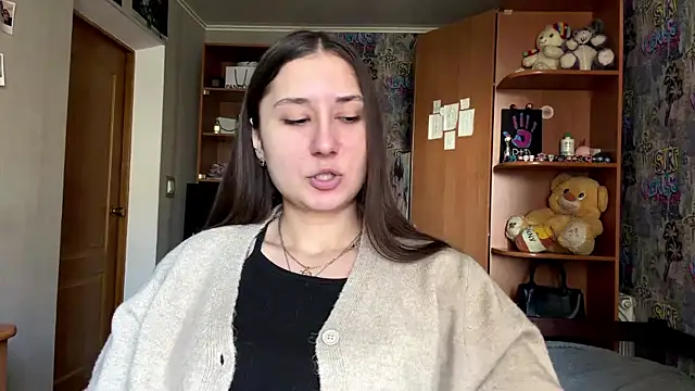 HoneyKittyk online show from 28, 5, 2026