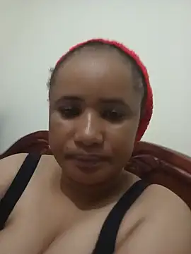 Caramel Lucy online show from 25, 5, 2026