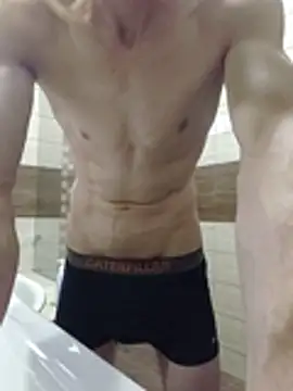 Snapshot of Nakedfanboy chatting on 3, 7, 2026 Nakedfanboy online show from 3, 7, 2026