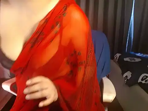 Erotic Rosyy online show from 17, 6, 2026