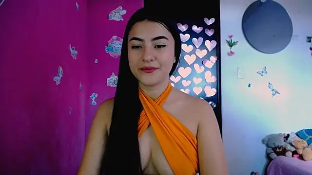 Snapshot of luna_ass12 chatting on 1, 6, 2026 luna ass12 online show from 1, 6, 2026