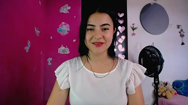 Snapshot of luna_ass12 chatting on 27, 5, 2026 luna ass12 online show from 27, 5, 2026