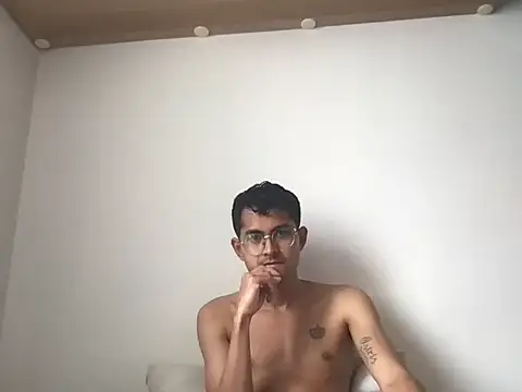 xanderlover online show from 27, 5, 2026