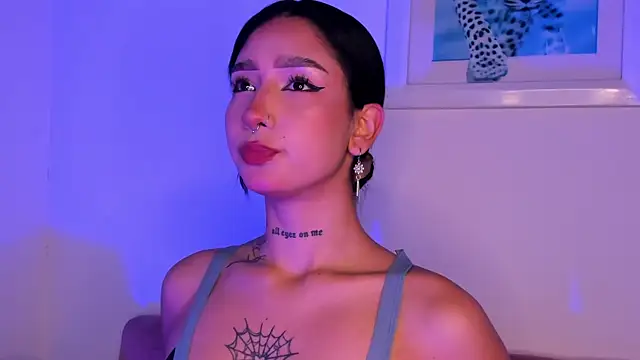 SophieMoneet online show from 3, 7, 2026