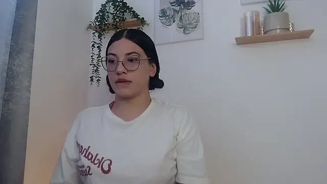Leena rose online show from 9, 7, 2026
