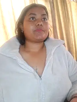 Snapshot of DEISY_8670 chatting on 2, 6, 2026 DEISY 8670 online show from 2, 6, 2026