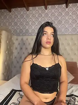 Amel Rosse online show from 23, 6, 2026