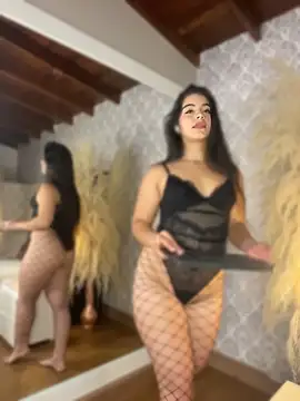 Amel Rosse online show from 8, 6, 2026