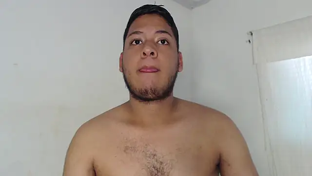 Snapshot of nicolas_cr1 chatting on 27, 5, 2026 nicolas cr1 online show from 27, 5, 2026