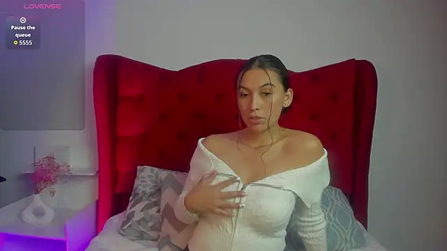 EliiVayne online show from 4, 7, 2026