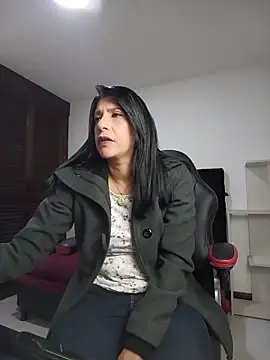 Samantha01 Rosse01 online show from 10, 6, 2026