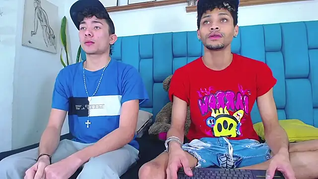 Snapshot of STRANGER_BOYS chatting on 13, 7, 2026 STRANGER BOYS online show from 13, 7, 2026