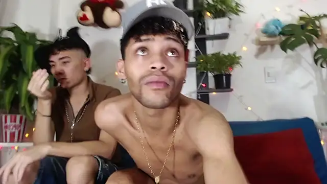 STRANGER BOYS online show from 28, 5, 2026