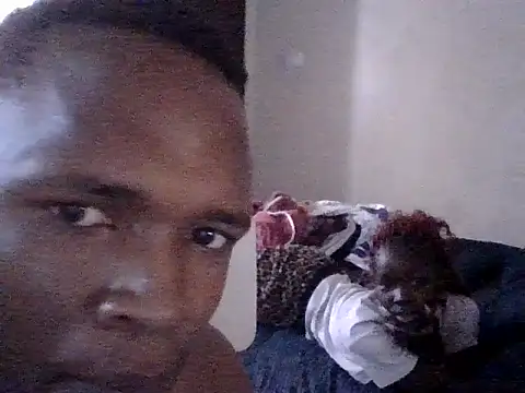 tinyy-bee online show from 1, 6, 2026