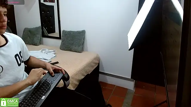 Ryan grayx online show from 13, 7, 2026