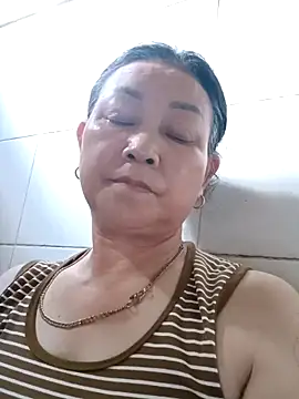 Snapshot of Orio-baby chatting on 13, 6, 2026 Orio-baby online show from 13, 6, 2026