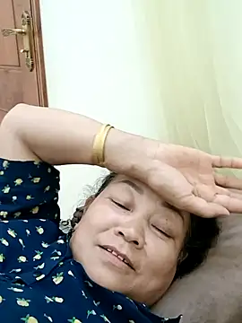 Snapshot of Orio-baby chatting on 14, 7, 2026 Orio-baby online show from 14, 7, 2026