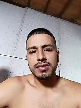 Mommy Dirty Boy online show from 17, 6, 2026