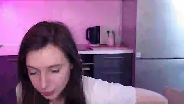 Snapshot of MuseMia chatting on 13, 6, 2026 MuseMia online show from 13, 6, 2026