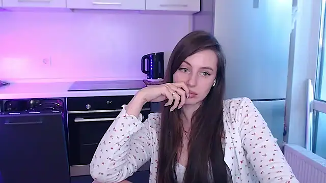 Snapshot of MuseMia chatting on 6, 6, 2026 MuseMia online show from 6, 6, 2026