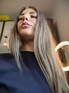 vanessabaddie online show from 1, 6, 2026