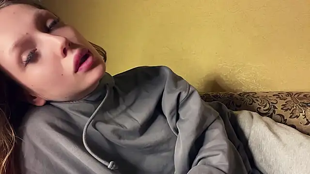 xXMelanieseXx online show from 28, 5, 2026