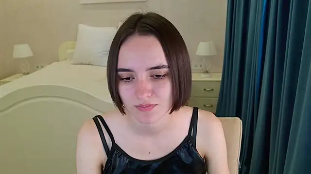 Daisy Heart online show from 4, 7, 2026