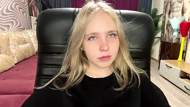 Snapshot of AnnyRocky chatting on 17, 7, 2026 AnnyRocky online show from 17, 7, 2026