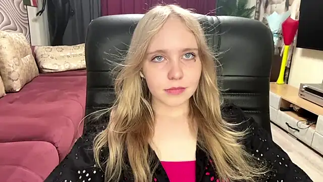 Snapshot of AnnyRocky chatting on 13, 7, 2026 AnnyRocky online show from 13, 7, 2026