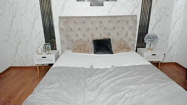 Snapshot of _AmberMuse_ chatting on 9, 7, 2026 AmberMuse online show from 9, 7, 2026