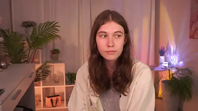 EmilyBellamy online show from 2, 6, 2026