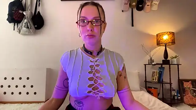 EvelynCharm  online show from 31, 5, 2026