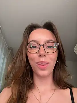 Cherry-Bean online show from 4, 7, 2026