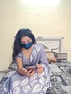 Snapshot of Desii_Couple69 chatting on 13, 7, 2026 Desii Couple69 online show from 13, 7, 2026
