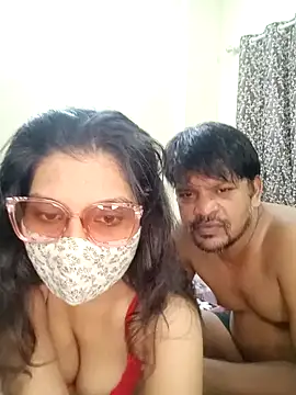 Snapshot of Desii_Couple69 chatting on 3, 6, 2026 Desii Couple69 online show from 3, 6, 2026