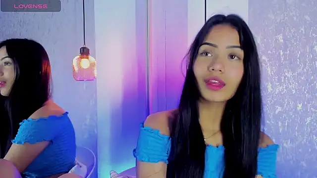 Gaby Moonn online show from 25, 6, 2026