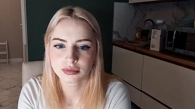 fruktozzkaa online show from 28, 5, 2026