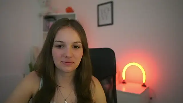 HAdeGigi18 online show from 28, 5, 2026