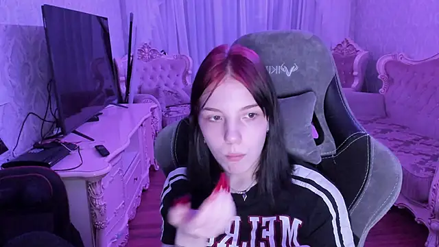 Alyaska Yang online show from 31, 5, 2026