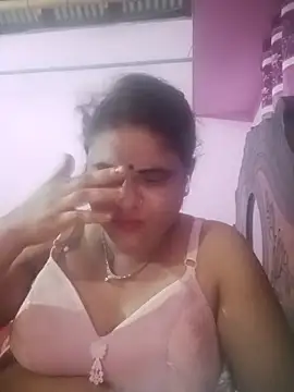 Maya Vabi online show from 10, 7, 2026