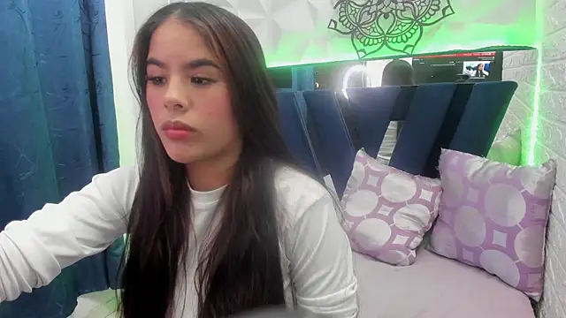  natasha love  online show from 28, 5, 2026