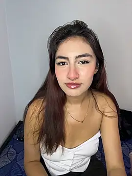 Snapshot of velariasoft_ chatting on 28, 5, 2026 velariasoft online show from 28, 5, 2026
