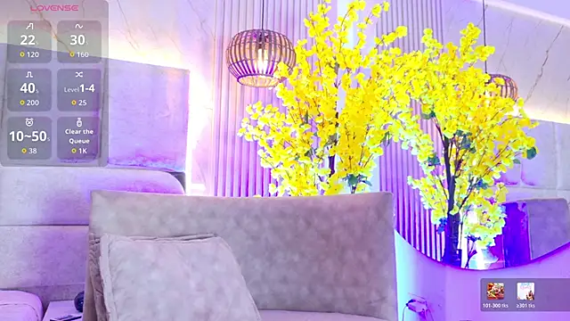 JuliiaSantos online show from 1, 6, 2026