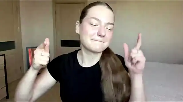 lizzzanatooo online show from 17, 7, 2026