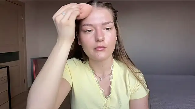lizzzanatooo online show from 12, 7, 2026