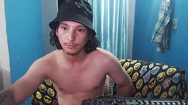 Snapshot of MrKingsaintx chatting on 12, 7, 2026 MrKingsaintx online show from 12, 7, 2026